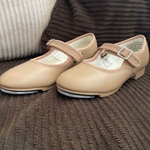 Leather nude  tap dance shoes